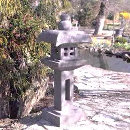 Product image 3 of the product “Japanese style Garden Lantern, made from Andesit Stone. Multipart. 75 cm Height, Roof is 30 cm width. ”